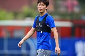 包含集结日亚特兰大调整名单以备亚冠，迎来里程碑环节打磨，气氛紧张，资深球员宣示担当的词条-开云娱乐官网